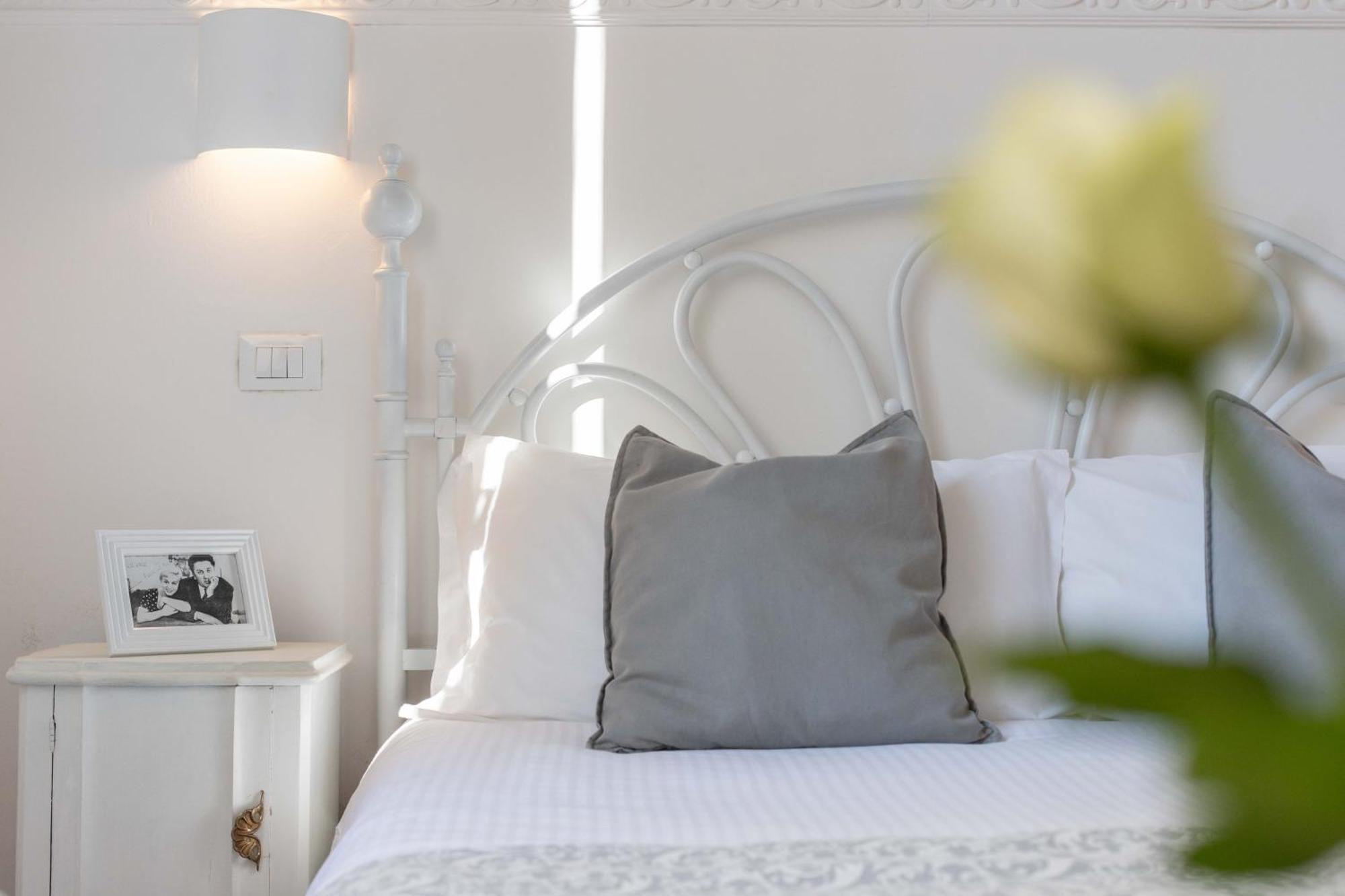 900 - Guest House ليفورنو المظهر الخارجي الصورة